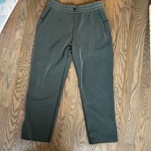 Lululemon Softstreme High-Rise Cropped Pant